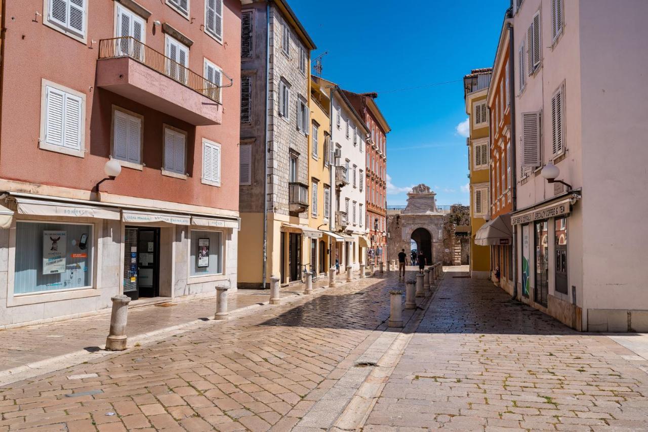 Luxury Old Town Couette-café Zadar