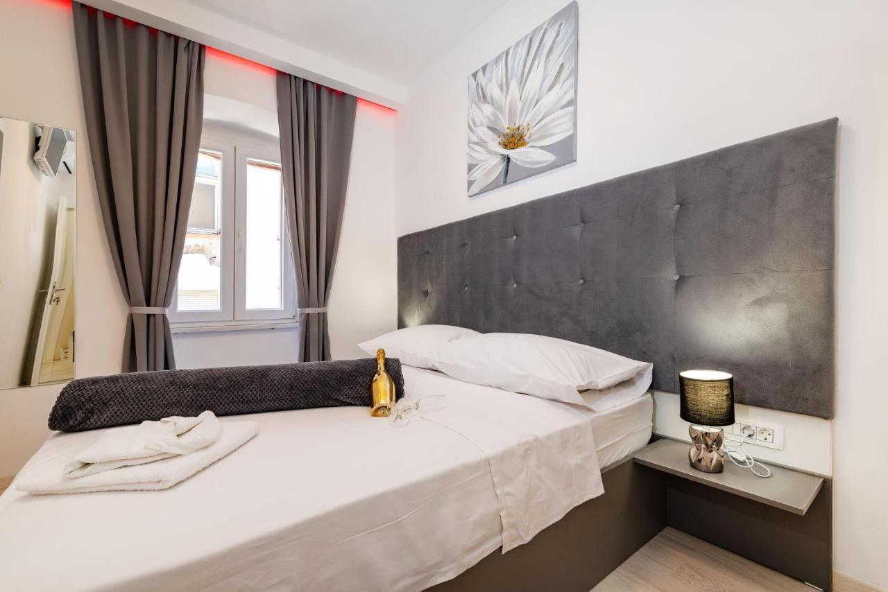 Luxury Old Town Bed & Breakfast